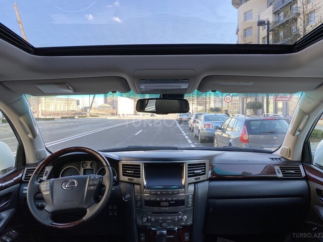 Lexus LX 570 2011, 135,000 km - 5.7 l - Bakı