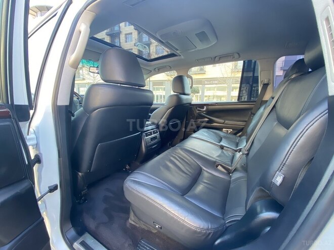 Lexus LX 570 2011, 135,000 km - 5.7 l - Bakı