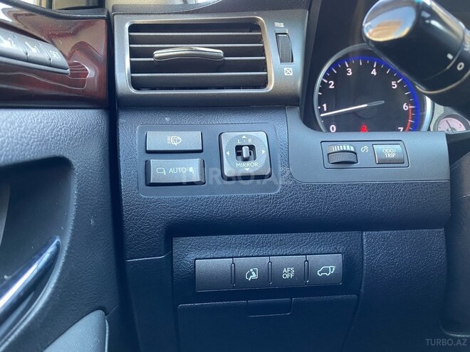 Lexus LX 570 2011, 135,000 km - 5.7 l - Bakı