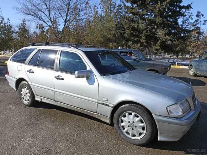 Mercedes C 220 2000, 205,000 km - 2.2 l - Bakı