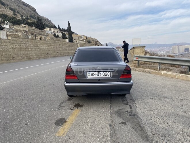 Mercedes C 200 1999, 234,112 km - 2.0 л - Bakı