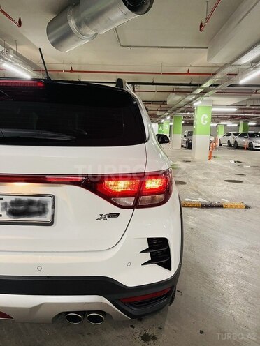 Kia Rio X-Line 2021, 26,400 km - 1.6 л - Bakı