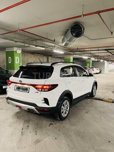 Kia Rio X-Line 2021, 26,400 km - 1.6 л - Bakı