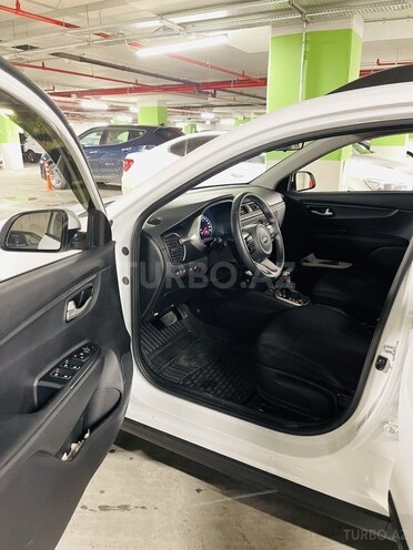 Kia Rio X-Line 2021, 26,400 km - 1.6 л - Bakı