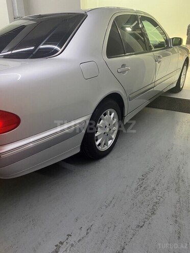 Mercedes E 240 2000, 431,000 km - 2.4 l - Bakı
