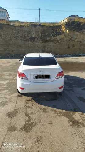 Hyundai Accent 2011, 185,000 km - 1.6 l - Bakı
