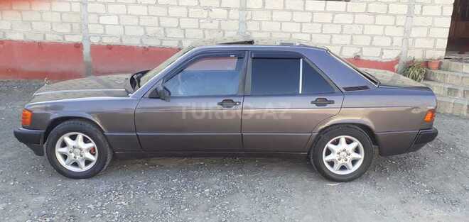 Mercedes 190 1992, 230,210 km - 2.0 l - Bərdə