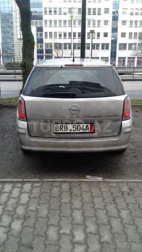 Opel Astra 2010, 223,000 km - 1.3 l - Bakı