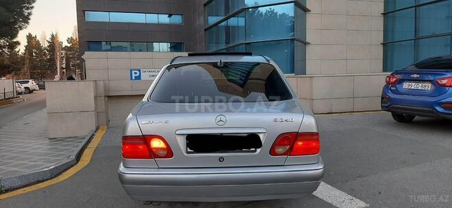 Mercedes E 240 1999, 287,000 km - 2.4 л - Sumqayıt