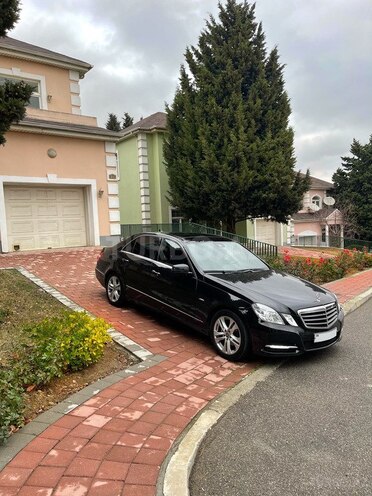 Mercedes E 220 2011, 125,000 km - 2.2 l - Bakı