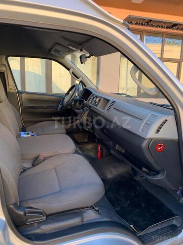 Toyota HiAce 2011, 350,000 km - 3.0 l - Bakı