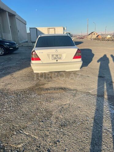 Mercedes C 230 1998, 802,805 km - 2.3 l - Bakı
