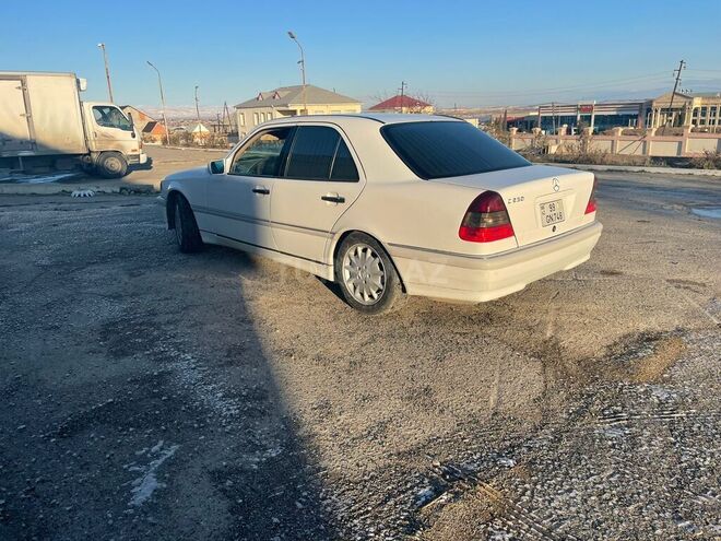 Mercedes C 230 1998, 802,805 km - 2.3 l - Bakı