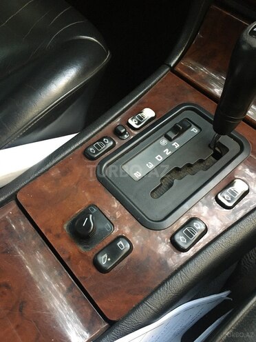Mercedes E 230 1995, 425,000 km - 2.3 л - Bakı