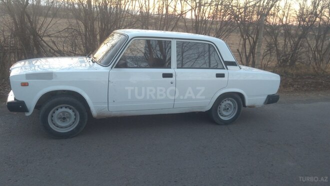 LADA (VAZ) 2107 2009, 95,000 km - 1.5 l - Samux