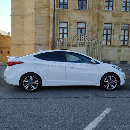 Hyundai Elantra 2015, 127,200 km - 1.8 l - Bakı