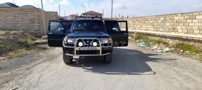 Nissan Patrol 1998, 333,000 km - 4.5 l - Bakı