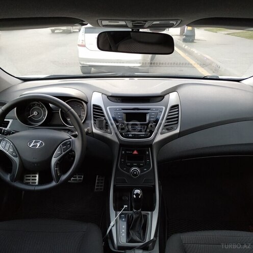 Hyundai Elantra 2015, 127,200 km - 1.8 l - Bakı