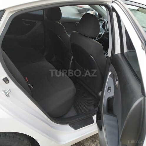 Hyundai Elantra 2015, 127,200 km - 1.8 l - Bakı