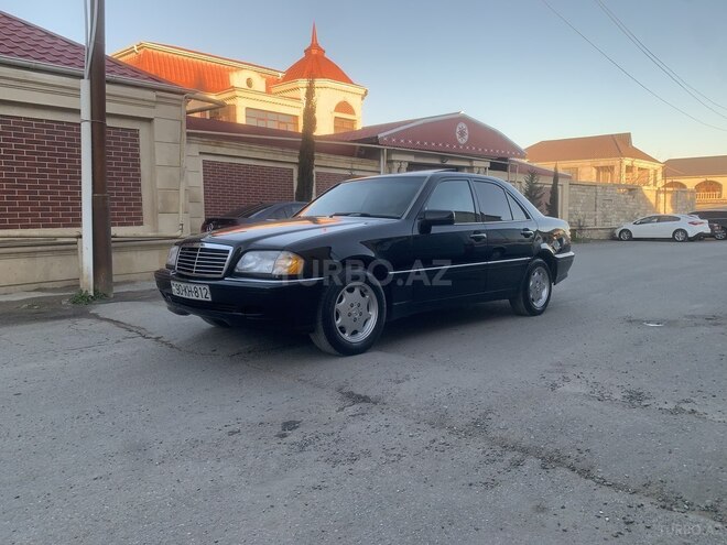 Mercedes C 230 1997, 235,000 km - 2.3 л - Bakı