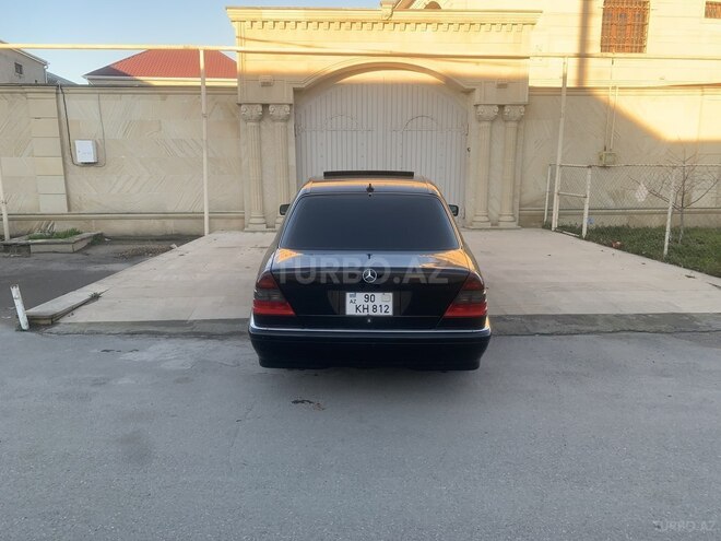 Mercedes C 230 1997, 235,000 km - 2.3 л - Bakı