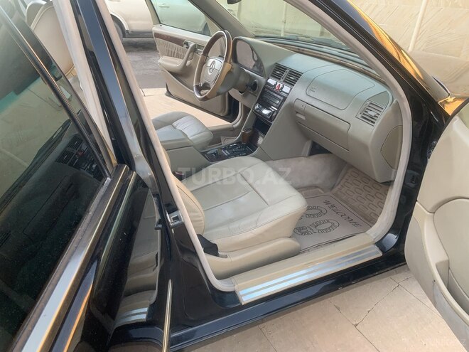 Mercedes C 230 1997, 235,000 km - 2.3 л - Bakı