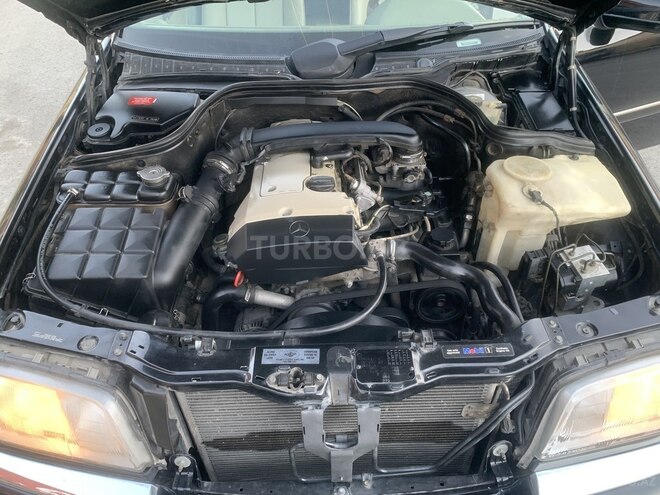 Mercedes C 230 1997, 235,000 km - 2.3 л - Bakı