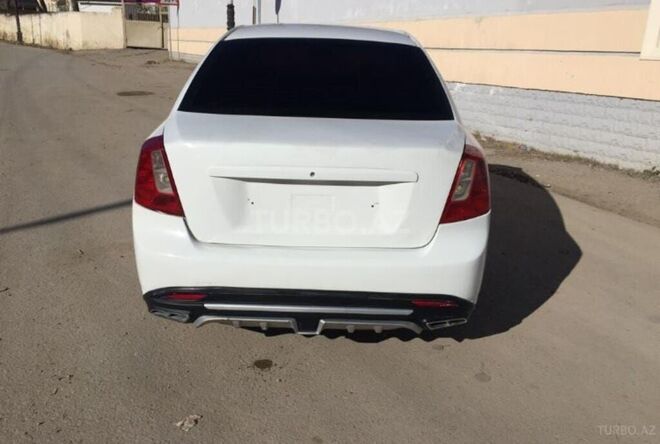 Daewoo Gentra 2014, 355,000 km - 1.5 l - Şamaxı