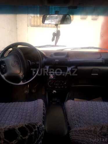 Opel Astra 1996, 325,000 km - 2.0 l - Şəki
