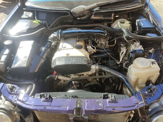 Mercedes E 220 1999, 445,755 km - 2.2 l - Lənkəran