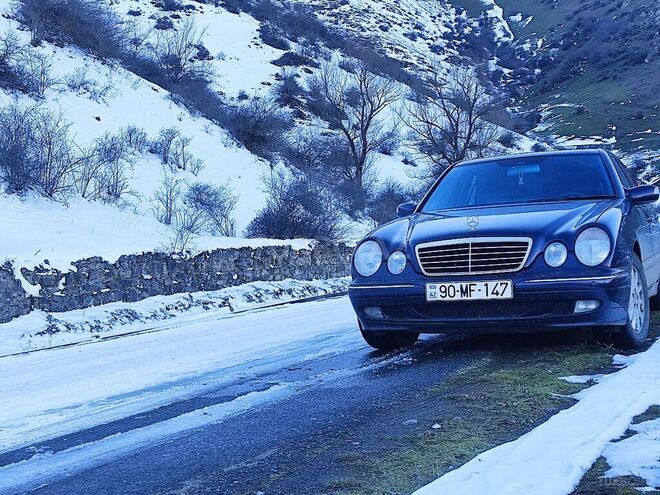 Mercedes E 220 1999, 445,755 km - 2.2 l - Lənkəran