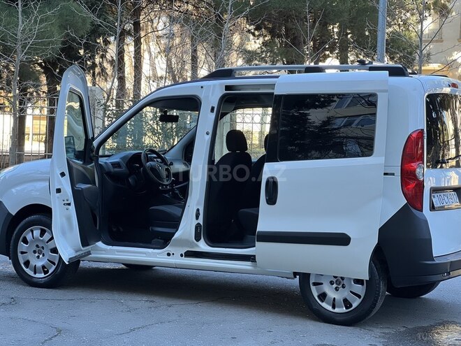 Fiat Doblo 2012, 236,491 km - 1.4 l - Bakı