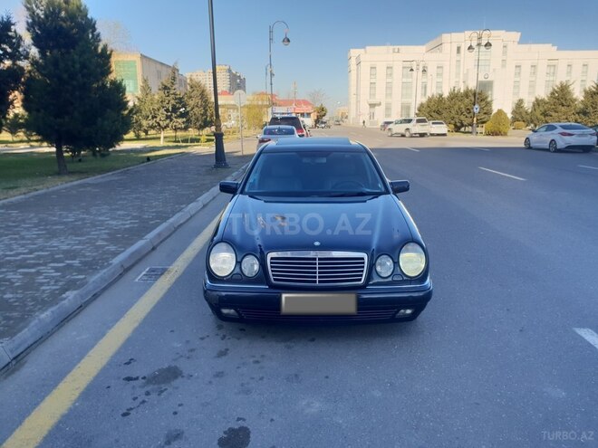 Mercedes E 240 1999, 399,800 km - 2.4 l - Bakı