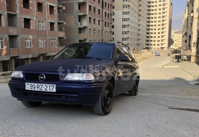 Opel Astra 1996, 453,110 km - 1.6 l - Bakı