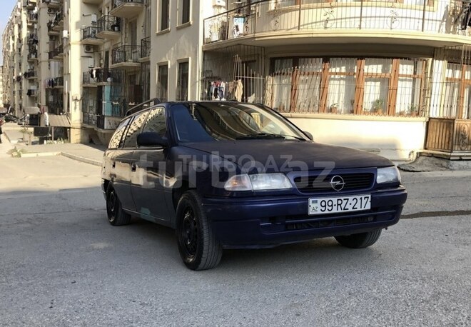Opel Astra 1996, 453,110 km - 1.6 l - Bakı