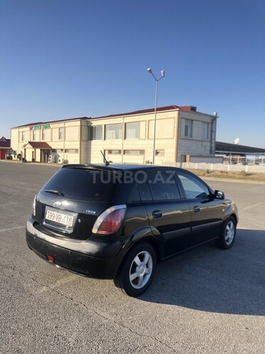 Kia Rio 2006, 290,000 km - 1.5 л - Sumqayıt