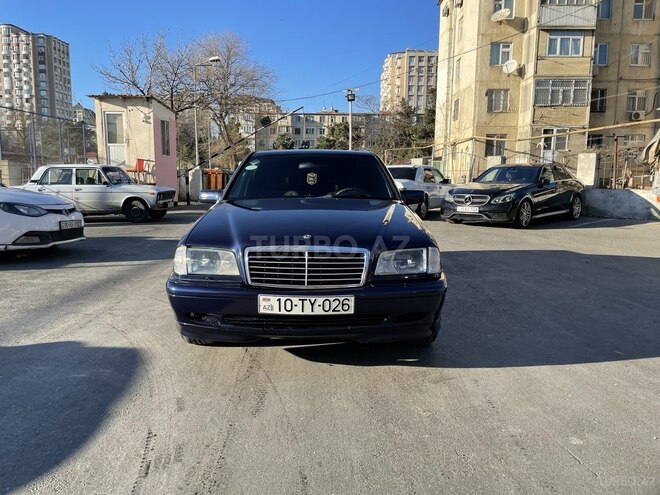 Mercedes C 220 2000, 340,000 km - 2.2 l - Bakı
