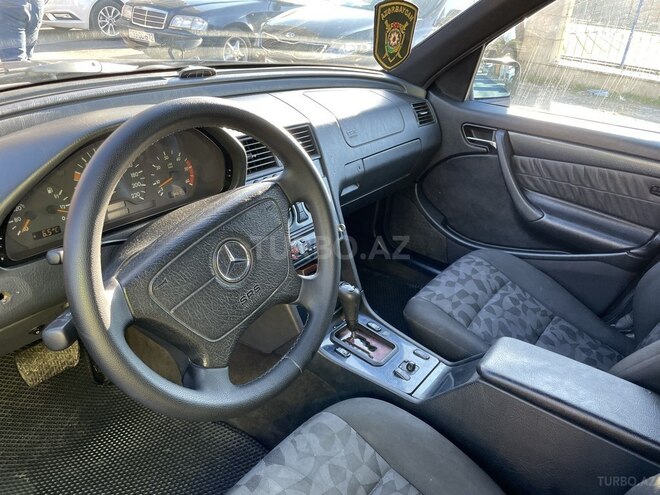 Mercedes C 220 2000, 340,000 km - 2.2 l - Bakı