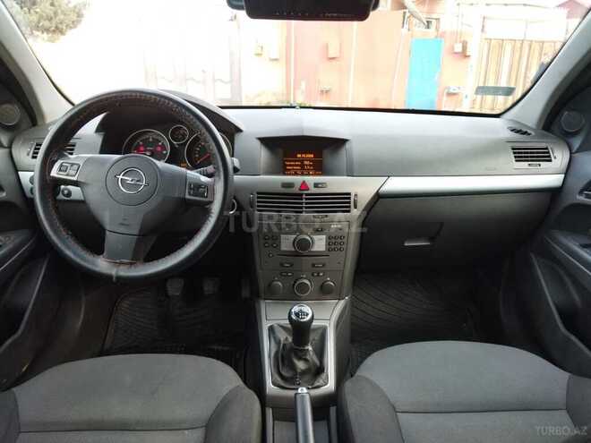 Opel Astra 2006, 300,000 km - 1.3 l - Bakı