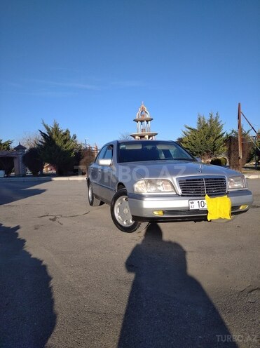 Mercedes C 220 1995, 400,000 km - 2.2 l - Xaçmaz