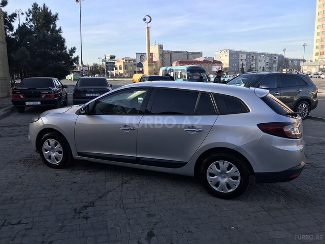 Renault Megane 2011, 333,333 km - 1.5 l - Gəncə