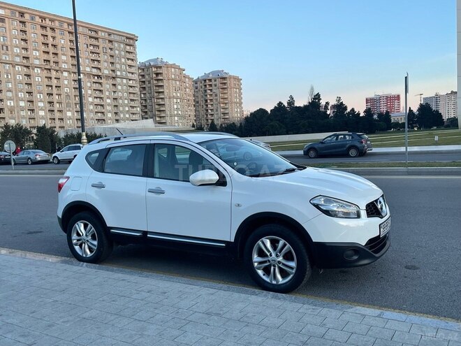 Nissan Qashqai 2011, 111,200 km - 2.0 л - Bakı