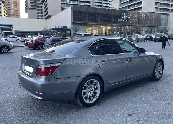 BMW 520 2007, 325,000 km - 2.0 л - Bakı