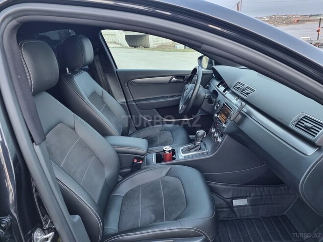 Volkswagen Passat 2014, 122,500 km - 1.8 l - Bakı