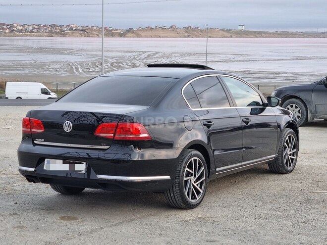Volkswagen Passat 2014, 122,500 km - 1.8 l - Bakı
