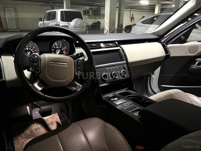 Land Rover Discovery 2018, 32,000 km - 3.0 l - Bakı