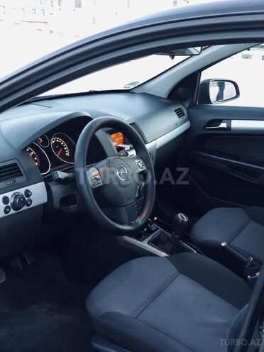 Opel Astra 2006, 84,260 km - 1.4 л - Bakı