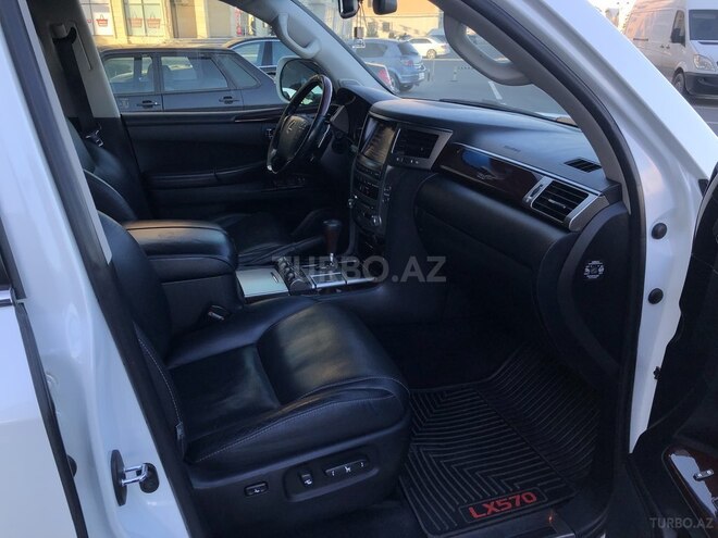 Lexus LX 570 2013, 82,700 km - 5.7 l - Bakı