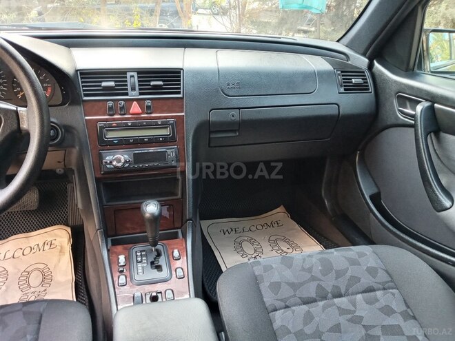 Mercedes C 200 1998, 250,000 km - 2.0 l - Bakı
