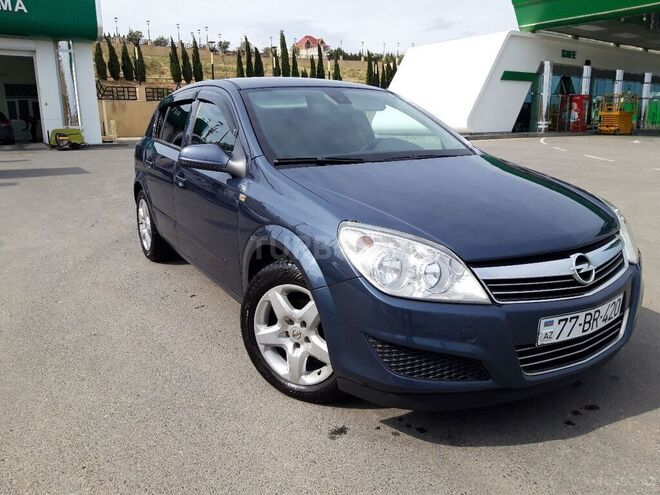 Opel Astra 2007, 182,000 km - 1.3 л - Bakı